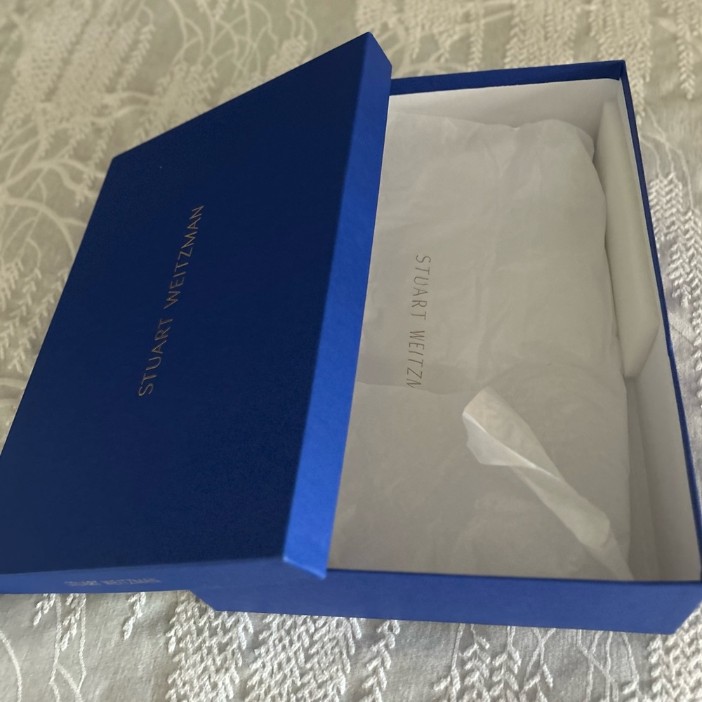 Stuart Weitzman Large Box 12” W X 16 1/2”